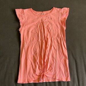 Kids tops, size 14, color orange 🍊 , excellent condition.